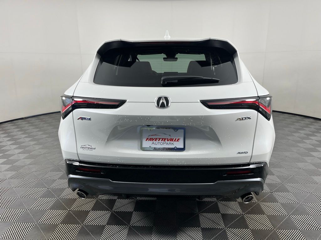 Thumbnail: 2025 Acura ADX - 4