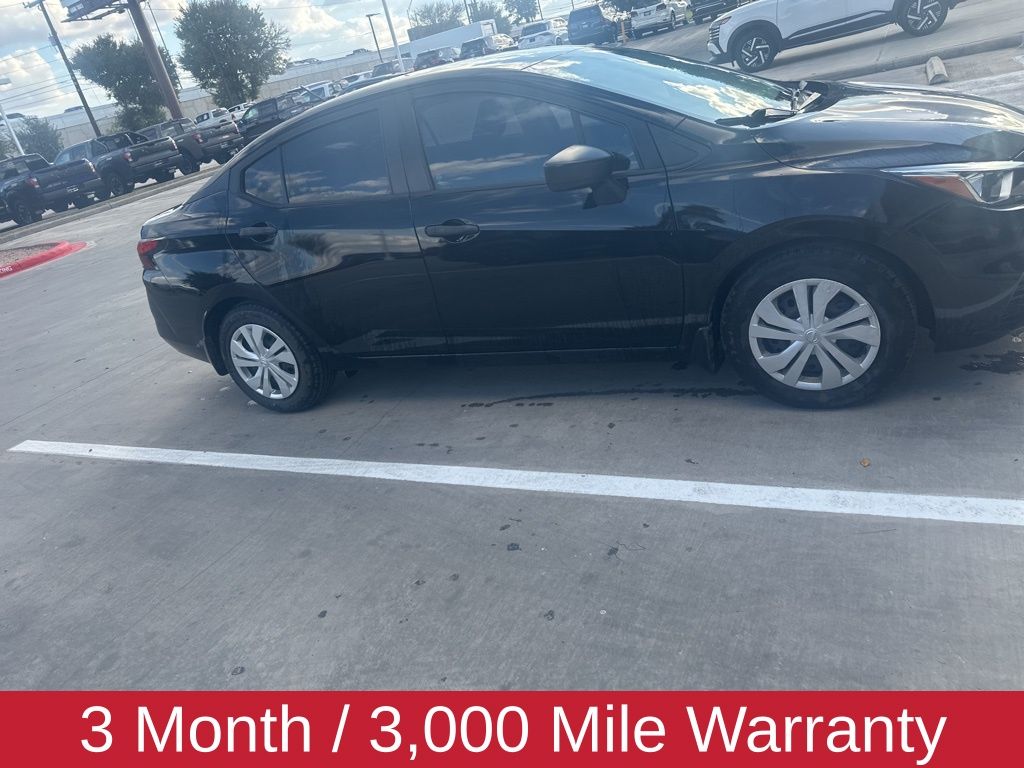 2020 Nissan Versa 1.6 S 7