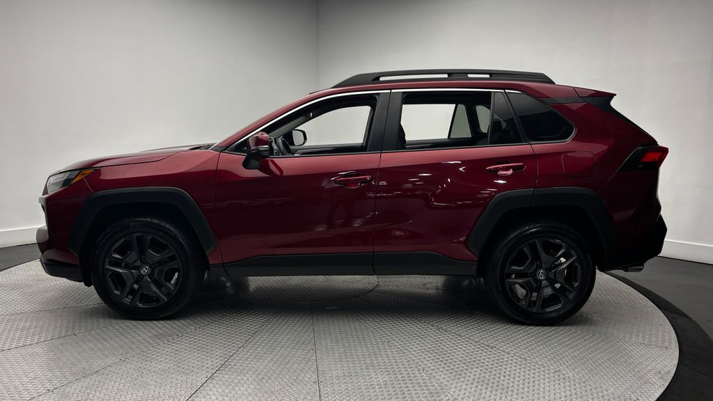 Thumbnail: 2024 Toyota RAV4 - 2