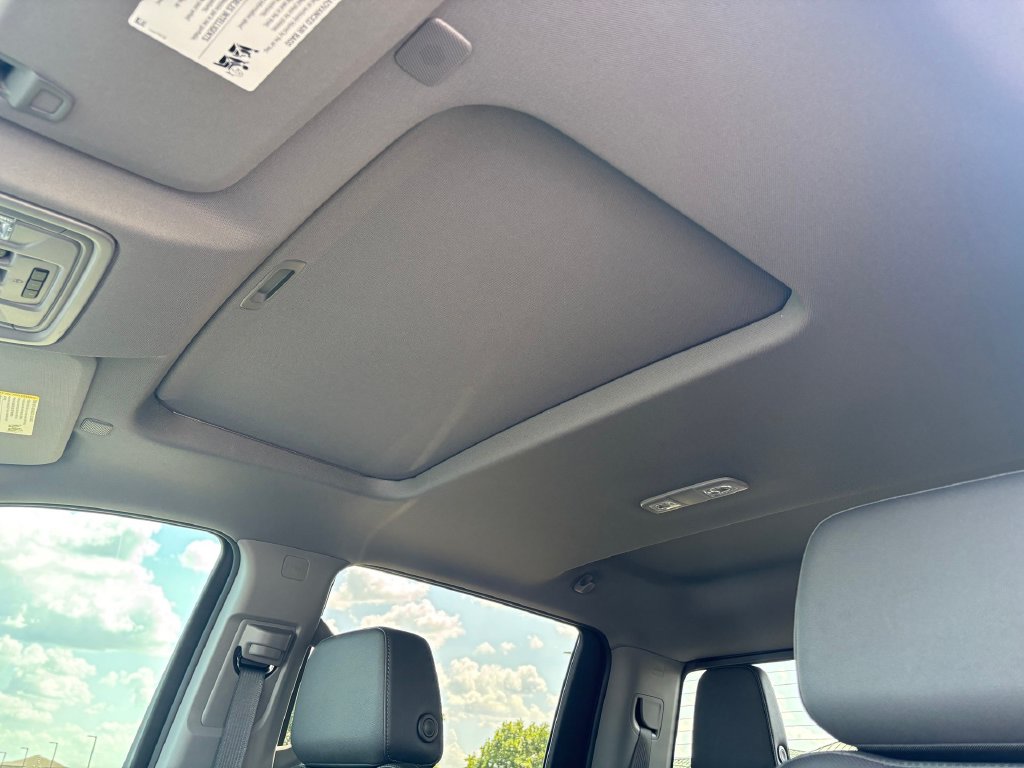 New 2025 Gray Chevrolet LTZ image 17