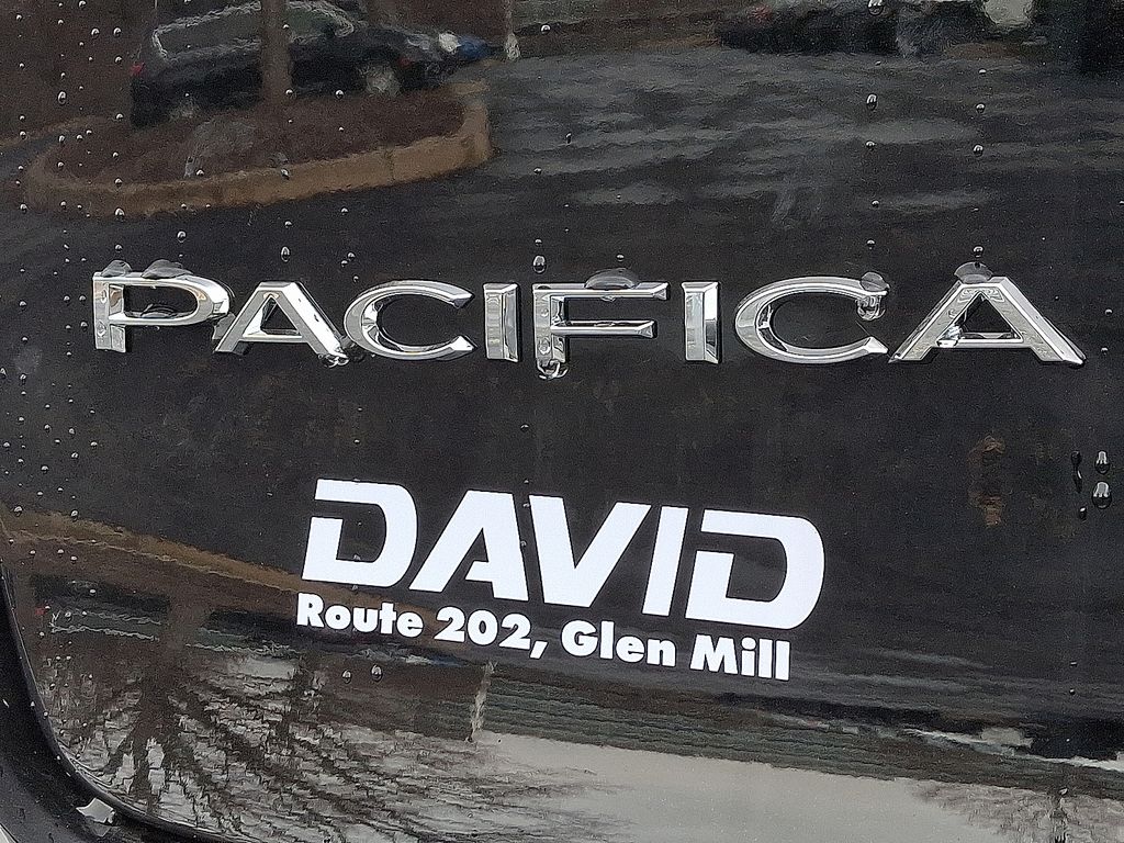 New 2026 Chrysler Pacifica Van
