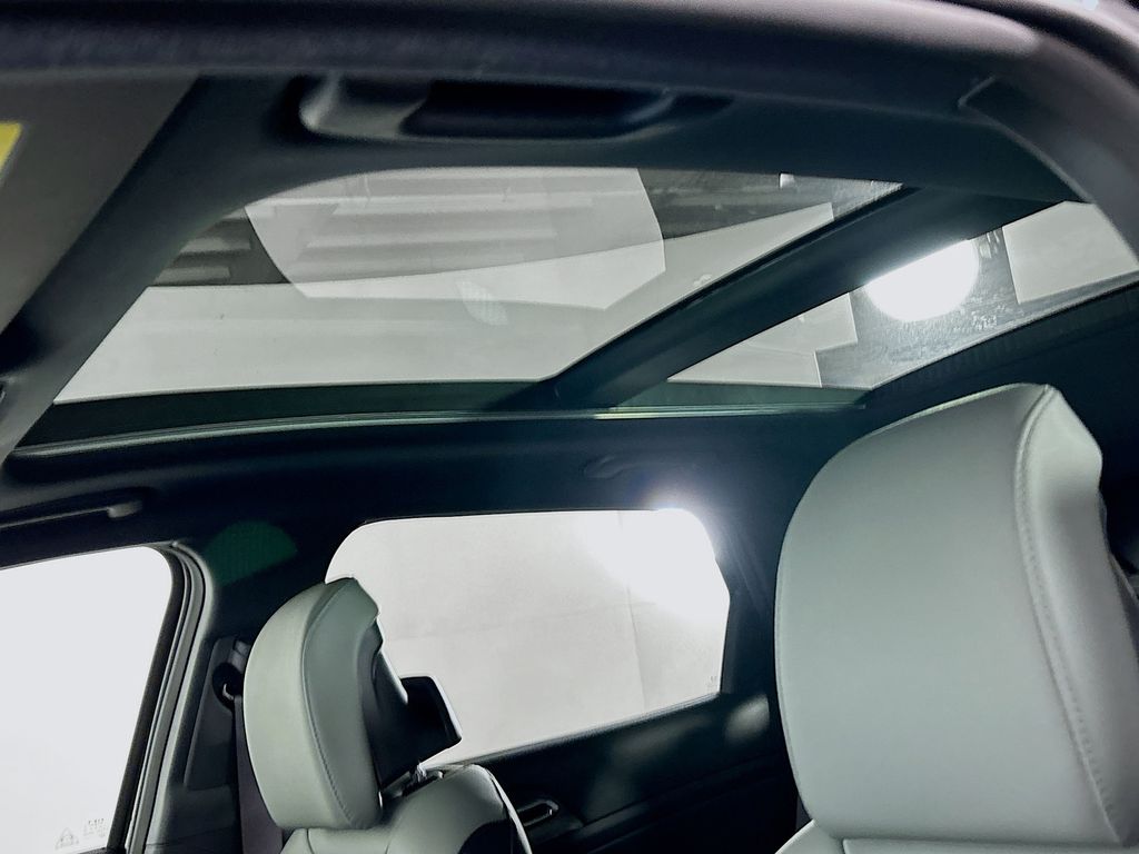 2025 Kia Sportage Plug-In Hybrid X-Line Prestige