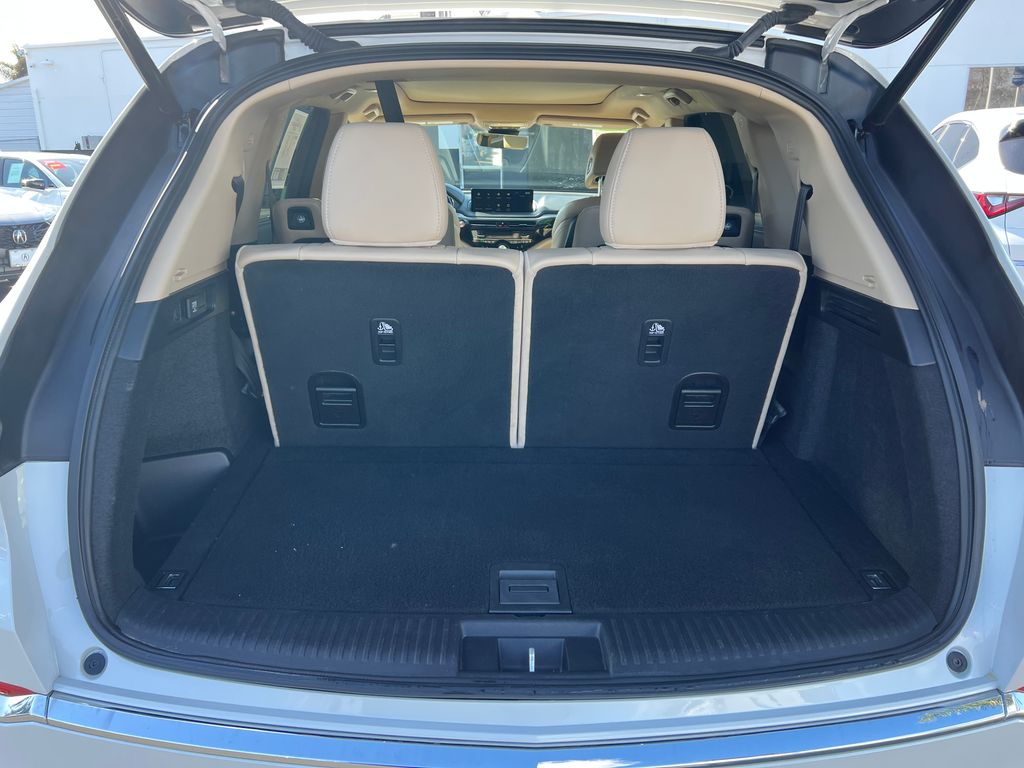 Thumbnail: 2023 Acura MDX - 26