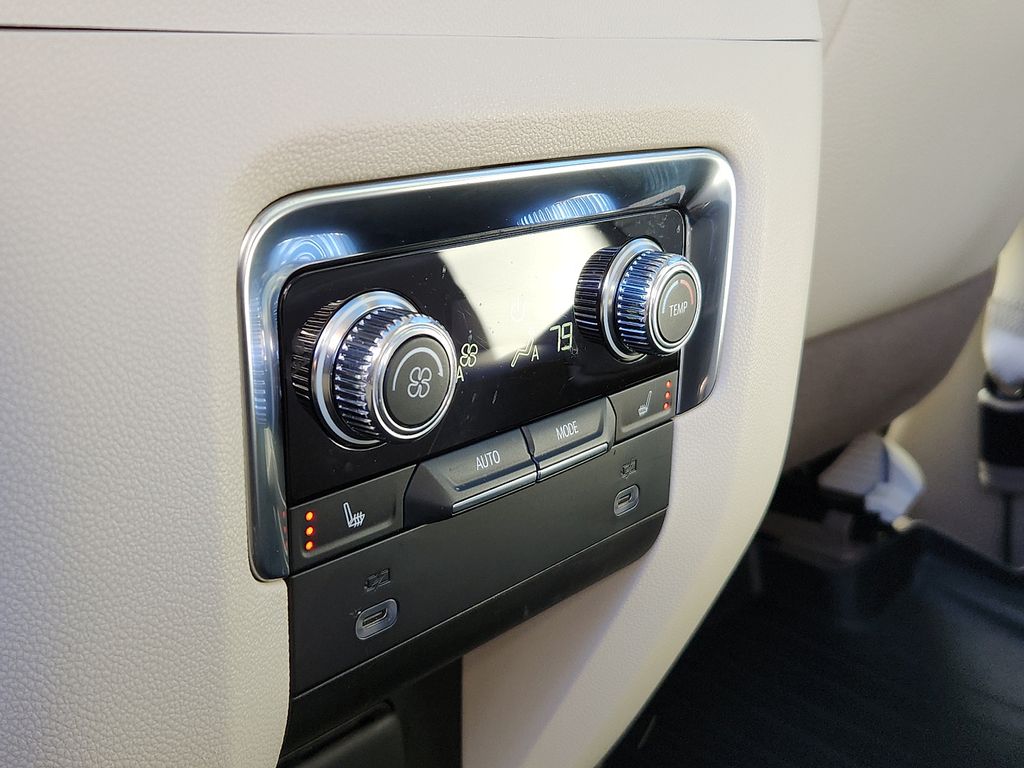 Thumbnail: 2022 GMC Yukon - 12