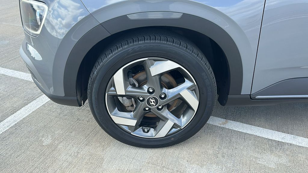 2022 Hyundai Venue Limited Gray at Baytown Hyundai