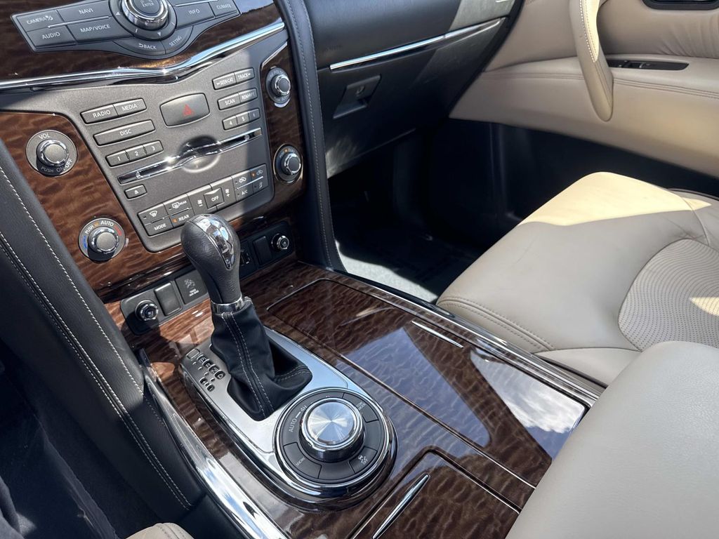 Used 2019 Gray Nissan Platinum image 19