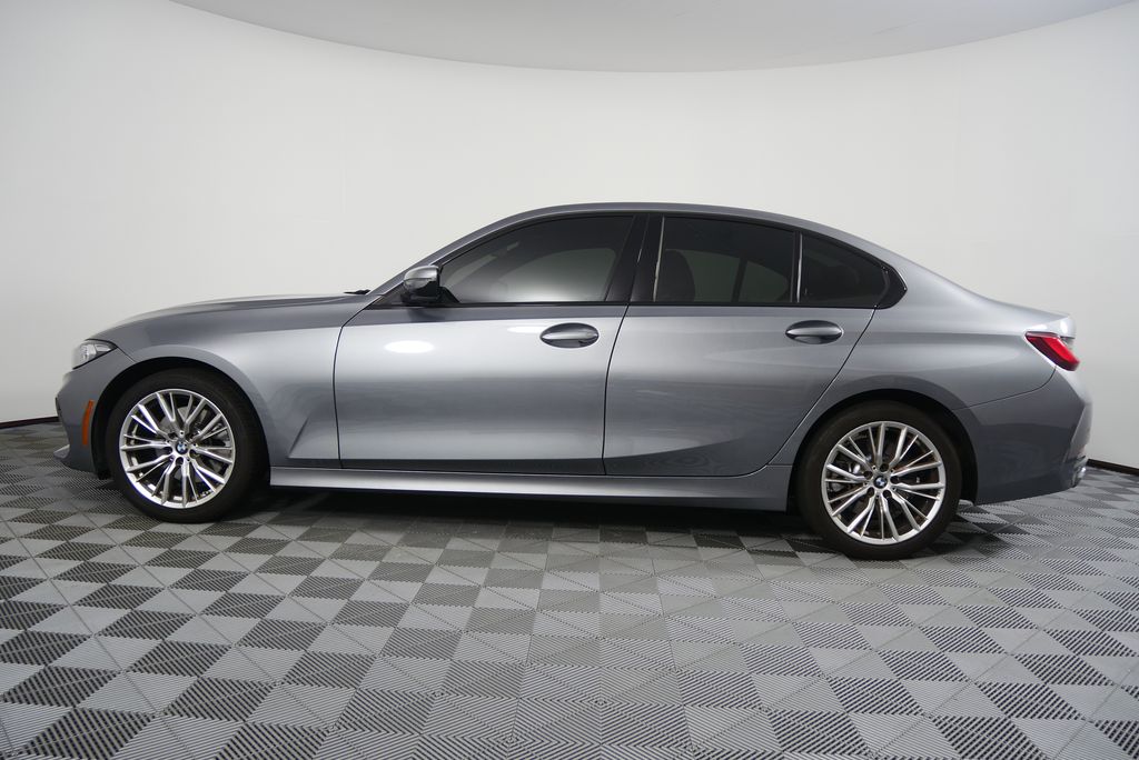 Thumbnail: 2023 BMW 3 Series - 6