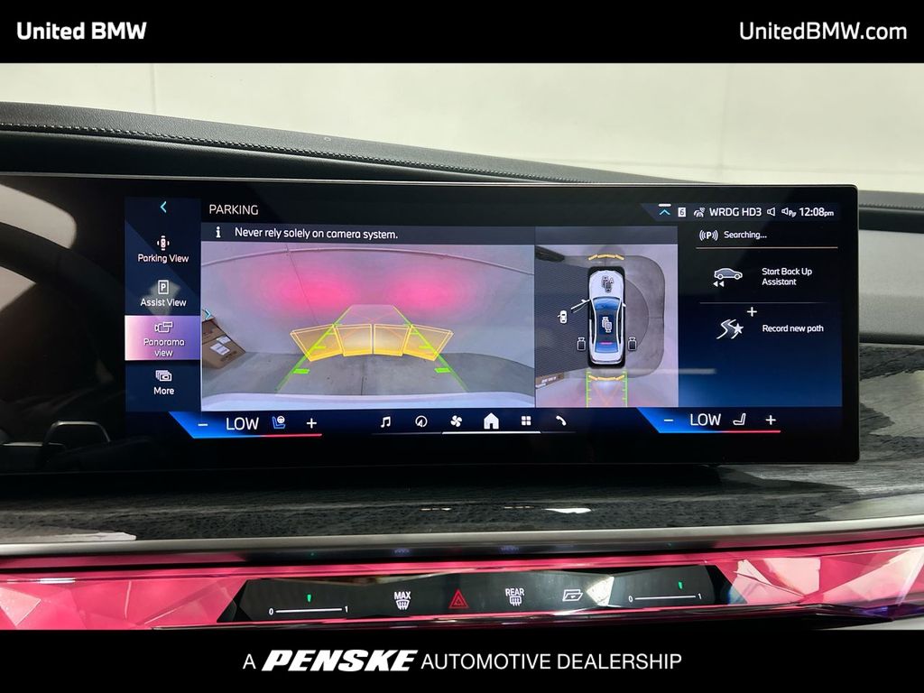 2025 BMW 7 Series 760i xDrive 17