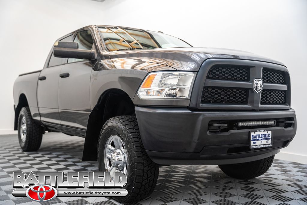2016 RAM 2500 Tradesman Crew Cab 4WD