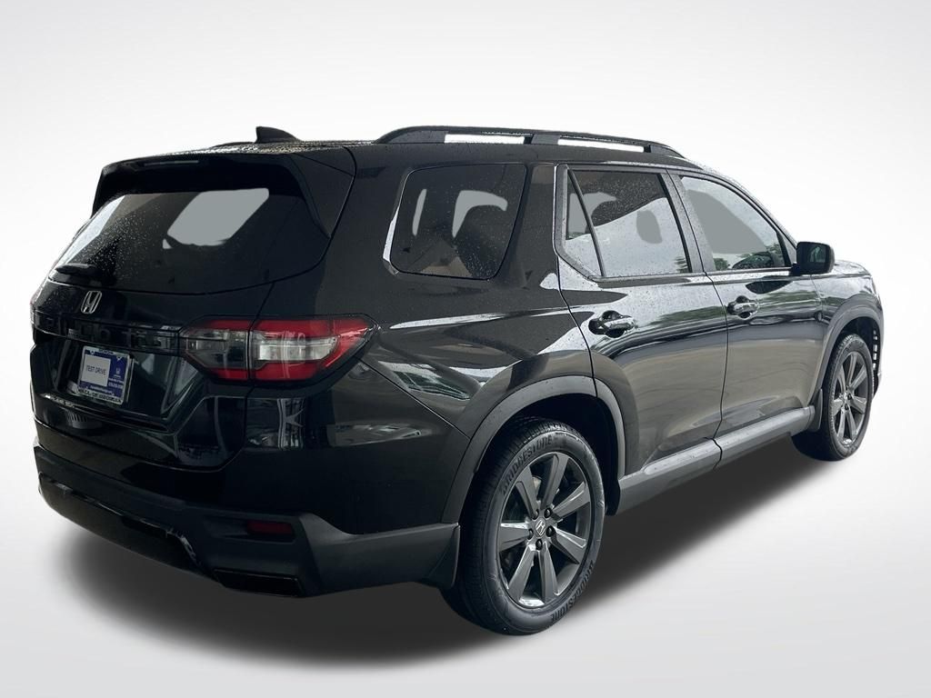 Thumbnail: 2026 Honda Pilot - 6