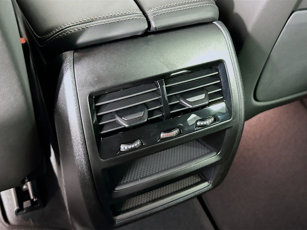 Thumbnail: 2026 BMW X5 - 18