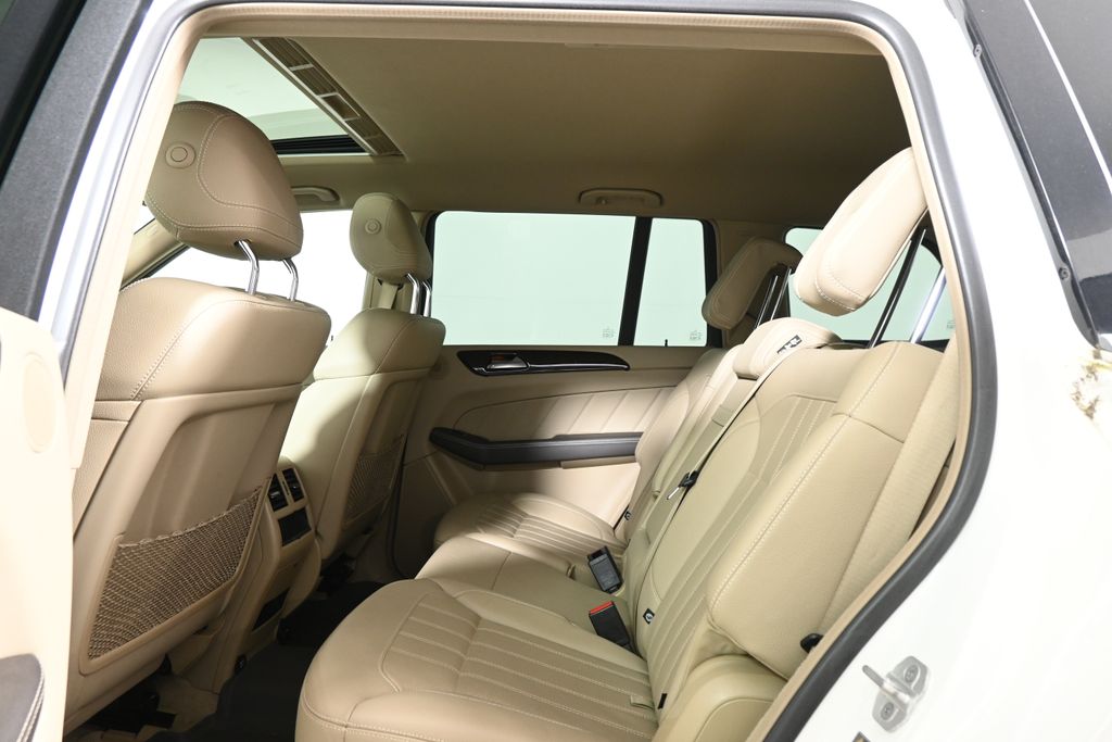 Thumbnail: 2015 Mercedes-Benz GL-Class - 7