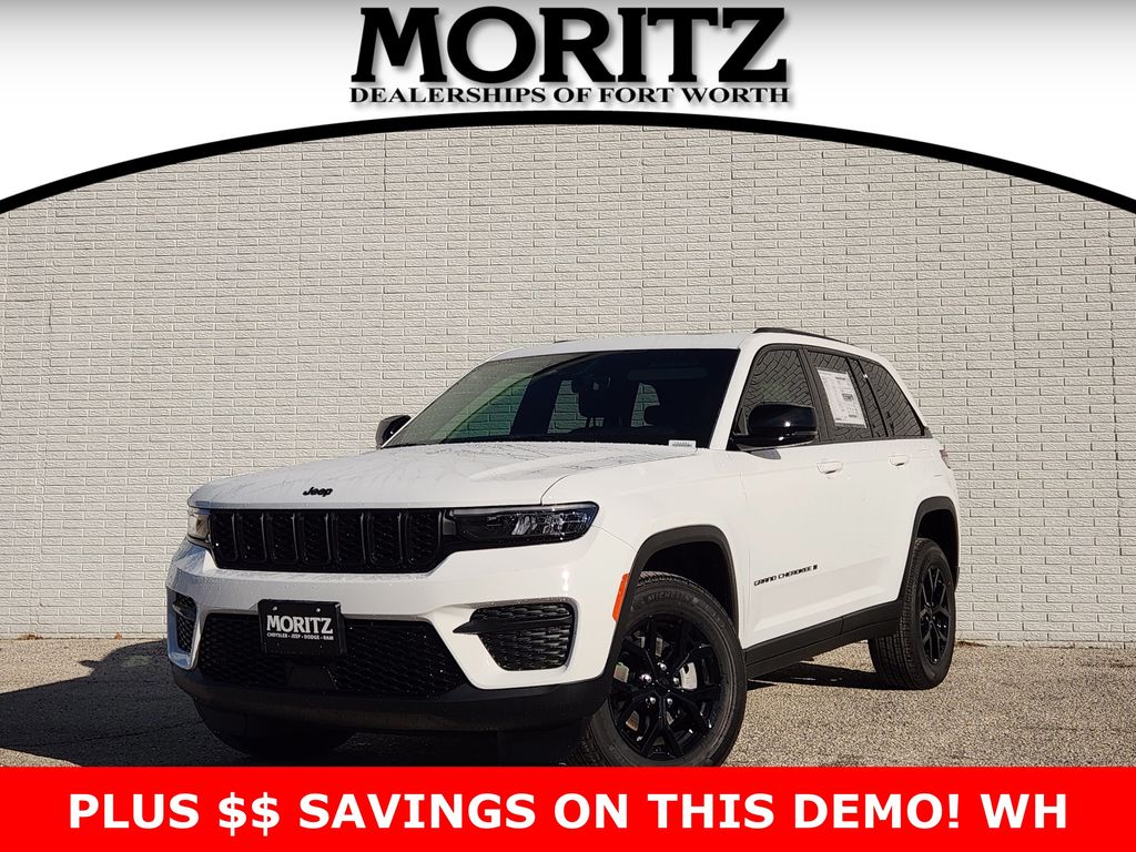 Bright White Clearcoat 2025 Jeep Grand Cherokee Altitude X RWD SUV / Crossover 4X2 8-Speed Automatic