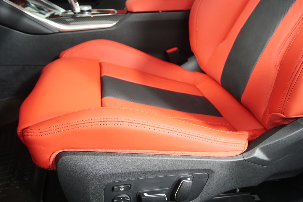 Thumbnail: 2026 BMW M4 - 13