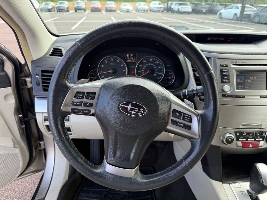 Thumbnail: 2014 Subaru Outback - 16