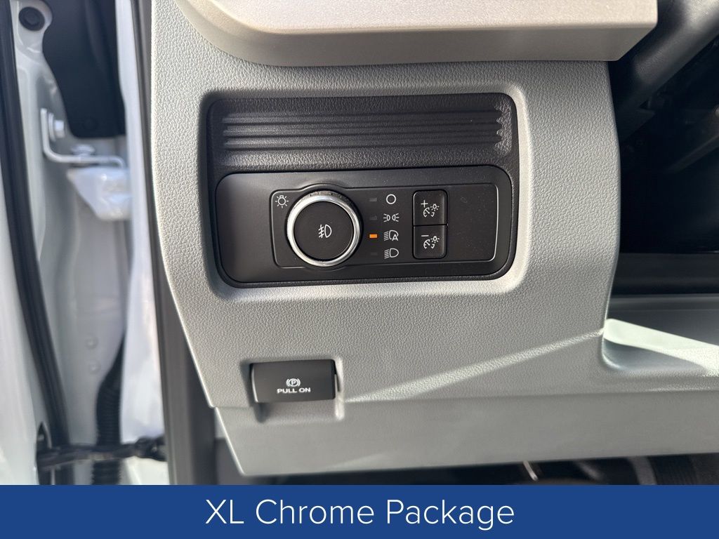 2026 Ford F-450 Chassis XL