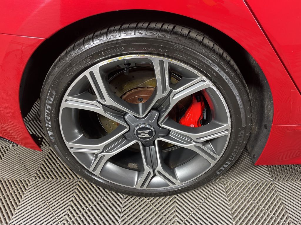 Thumbnail: 2018 Kia Stinger - 14