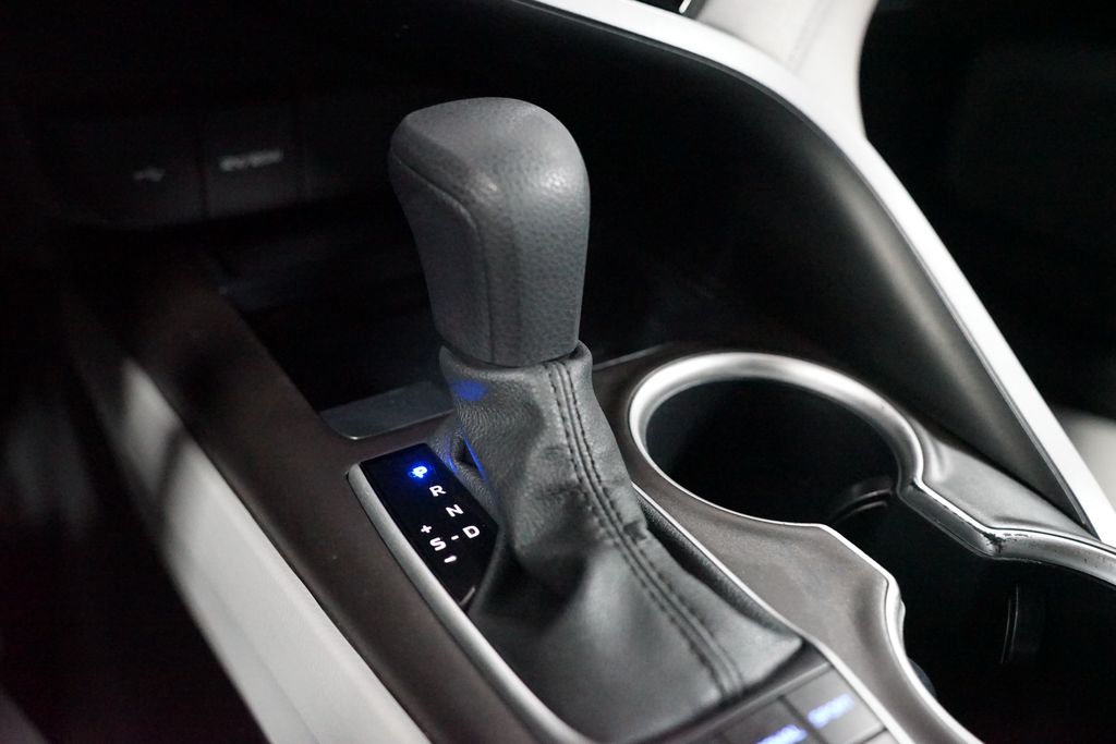 Thumbnail: 2023 Toyota Camry - 20