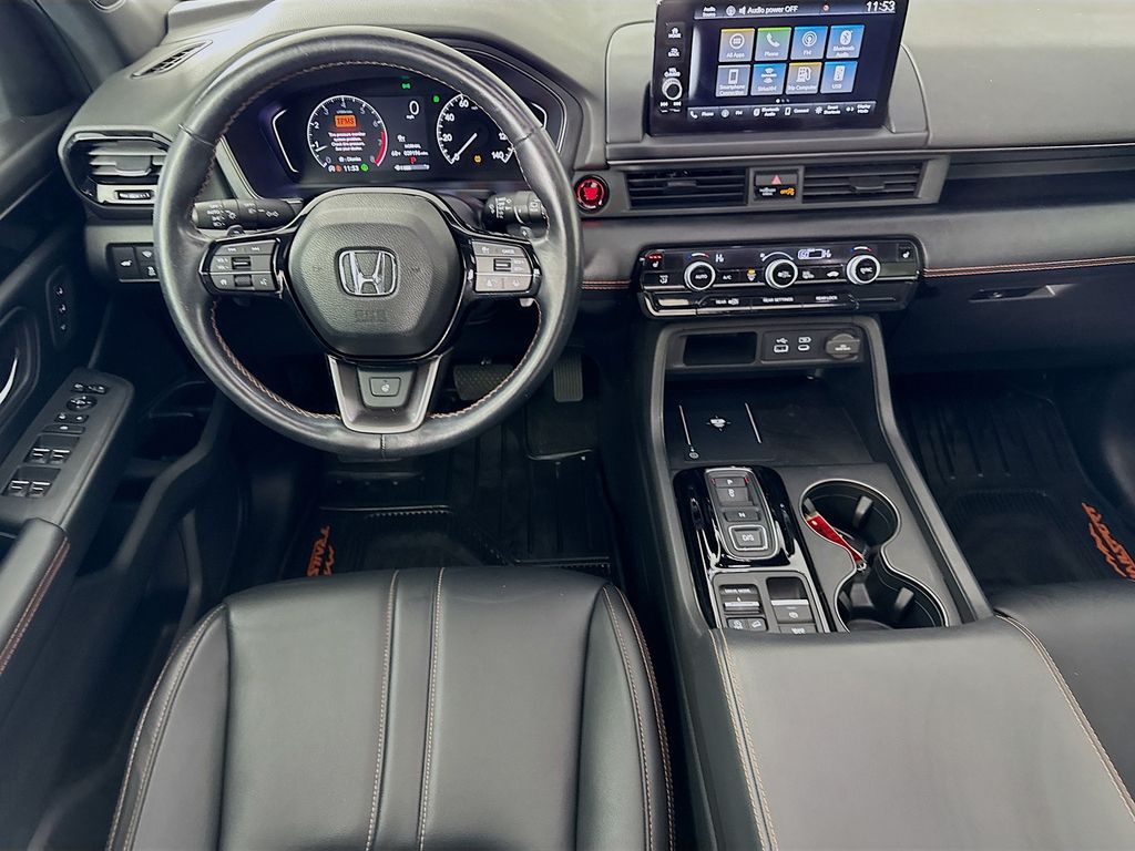 Used Car 2023 Honda Pilot  Trailsport For Sale Under $40,000 In Austin, Texas