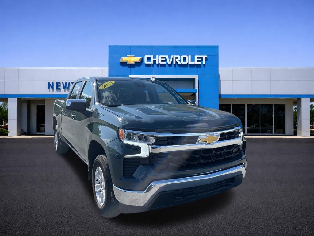 2025 Chevrolet Silverado 1500 LT Crew Cab 4WD
