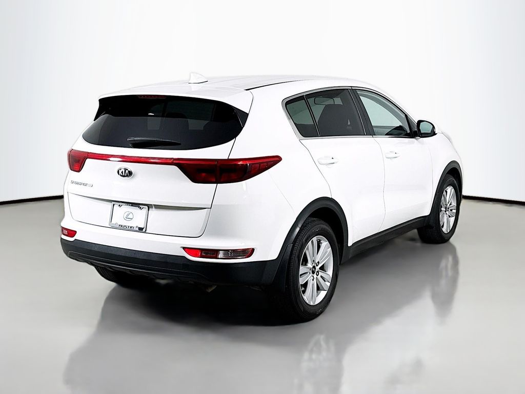 Thumbnail: 2019 Kia Sportage - 5