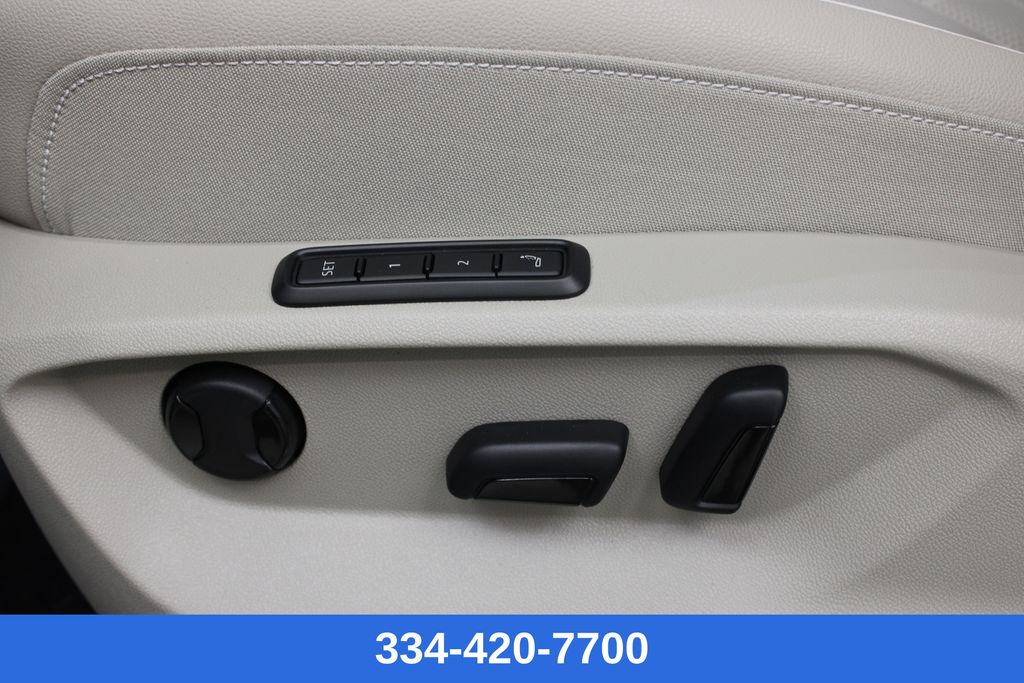 new 2026 Volkswagen Atlas car