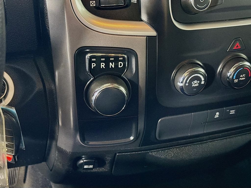 2021 Ram 1500 Classic SLT