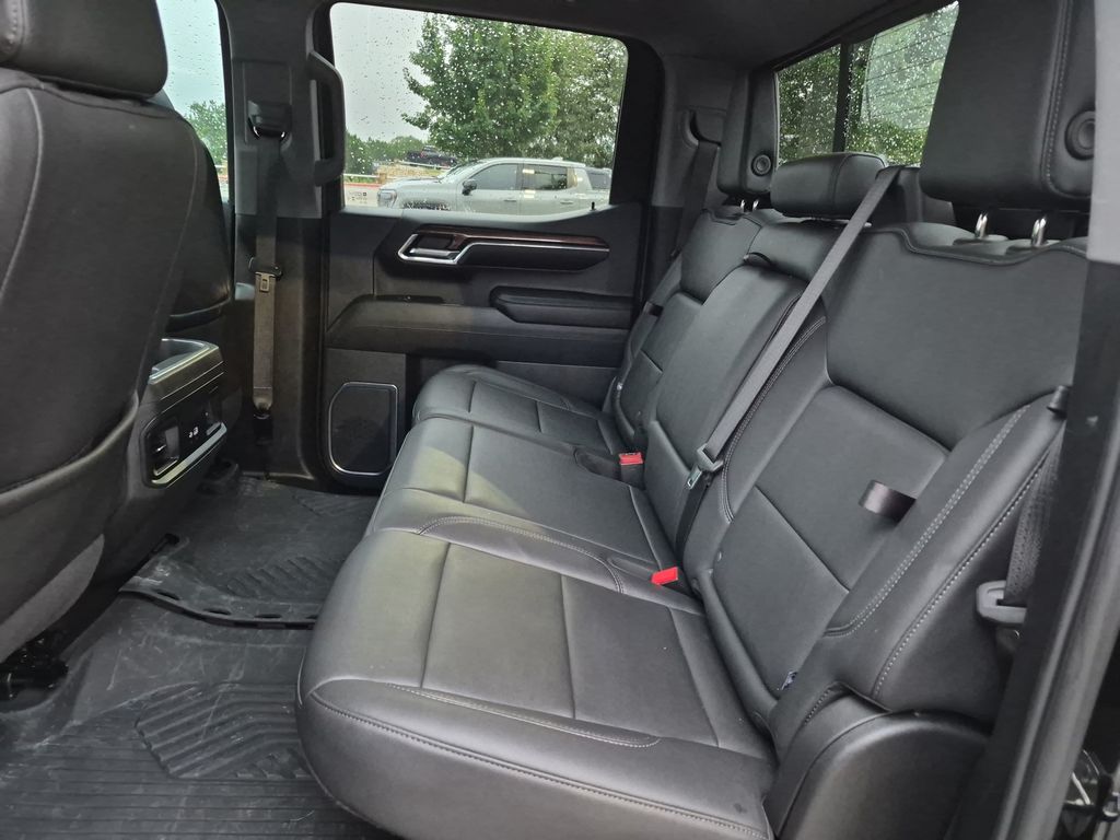 Used Car 2024 Chevrolet Silverado 1500  Lt Trail Boss For Sale Under $50,000 In Austin, Texas