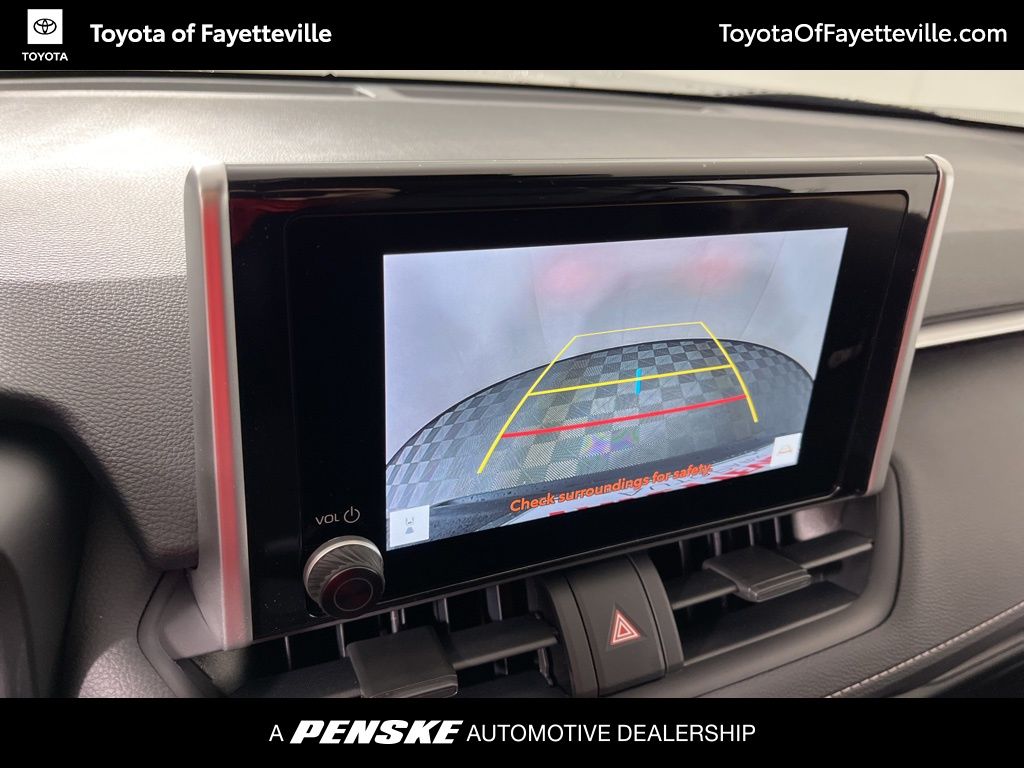 Thumbnail: 2025 Toyota RAV4 - 31