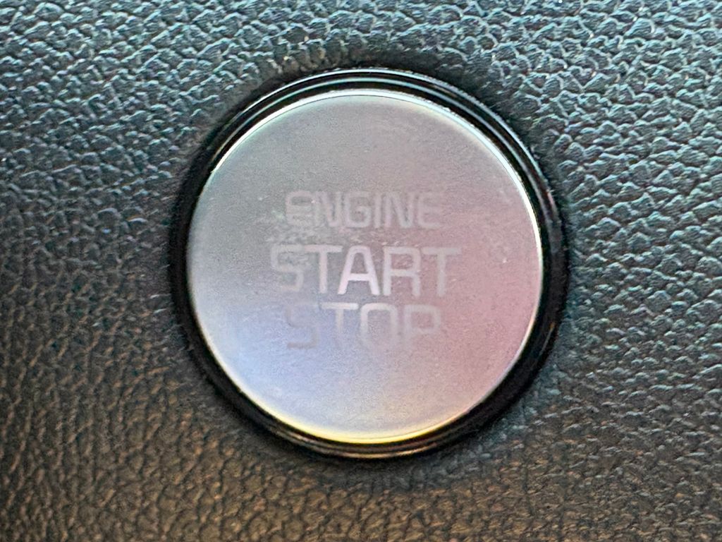 2022 Kia Sorento SX White at North Houston Mitsubishi