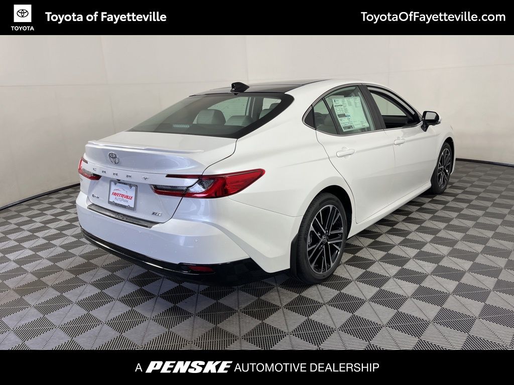 2025 Toyota Camry XLE 5