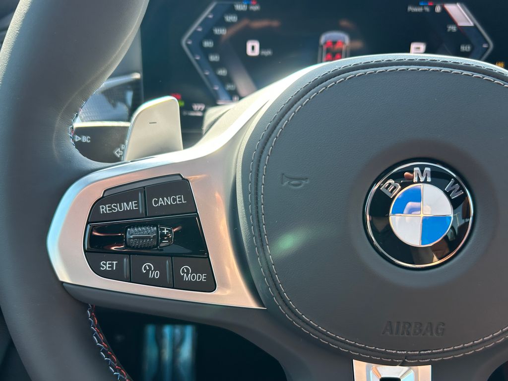 Thumbnail: 2027 BMW X7 - 19