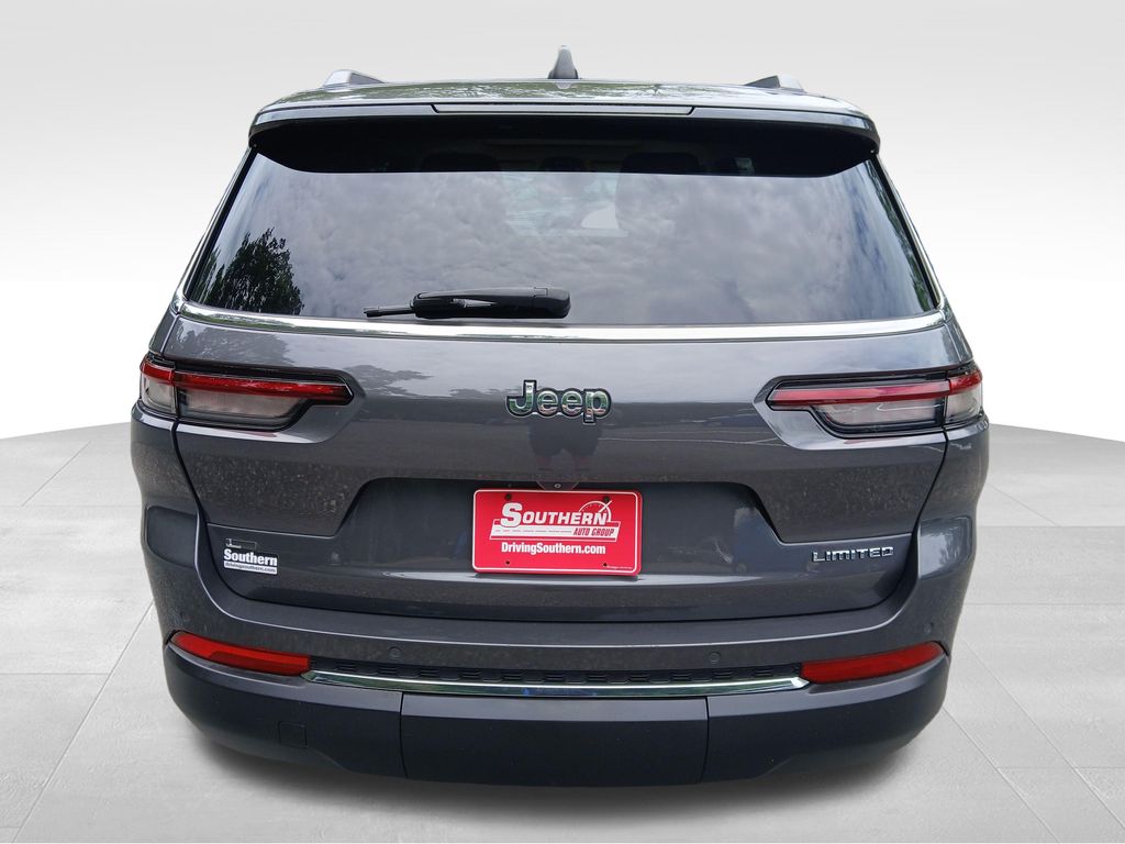 Used 2022 Gray Jeep Limited image 10