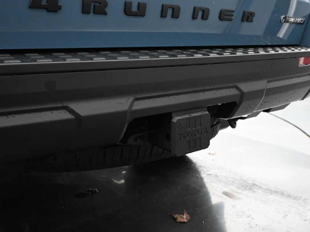 2025 Toyota 4Runner Hybrid TRD Off Road