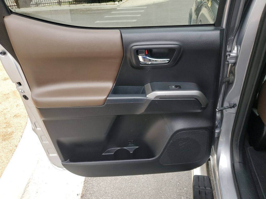 Used Car 2018 Toyota Tacoma  Limited For Sale Under $30,000 In Austin, Texas