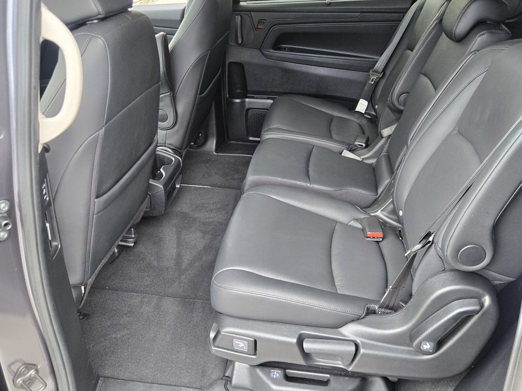 2025 Honda Odyssey - $35,589