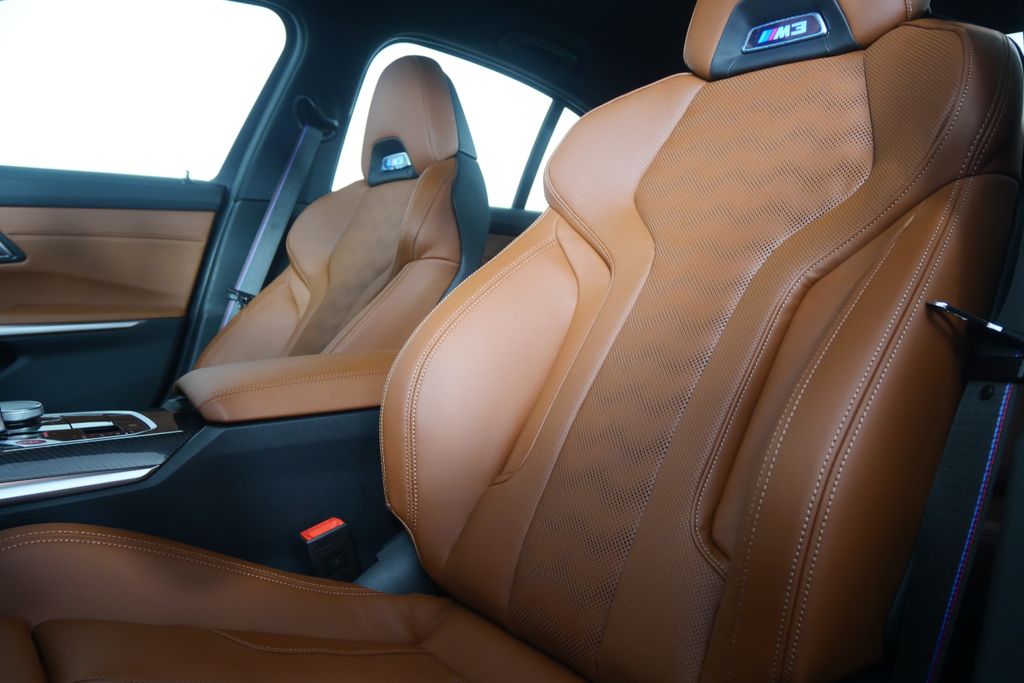 Thumbnail: 2026 BMW M3 - 12