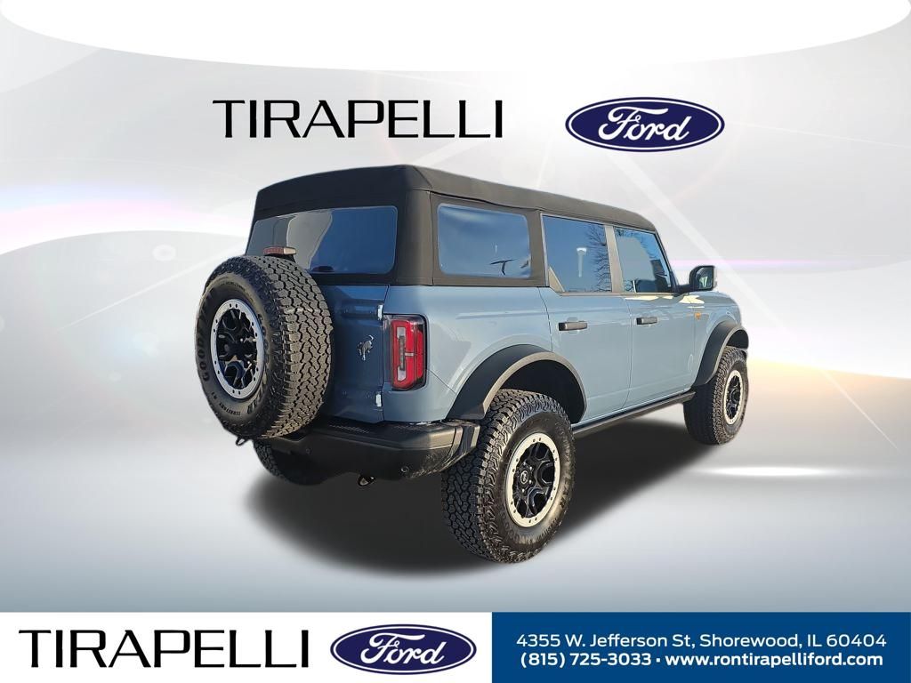 Certified Used 2025 Gray Ford Badlands image 9