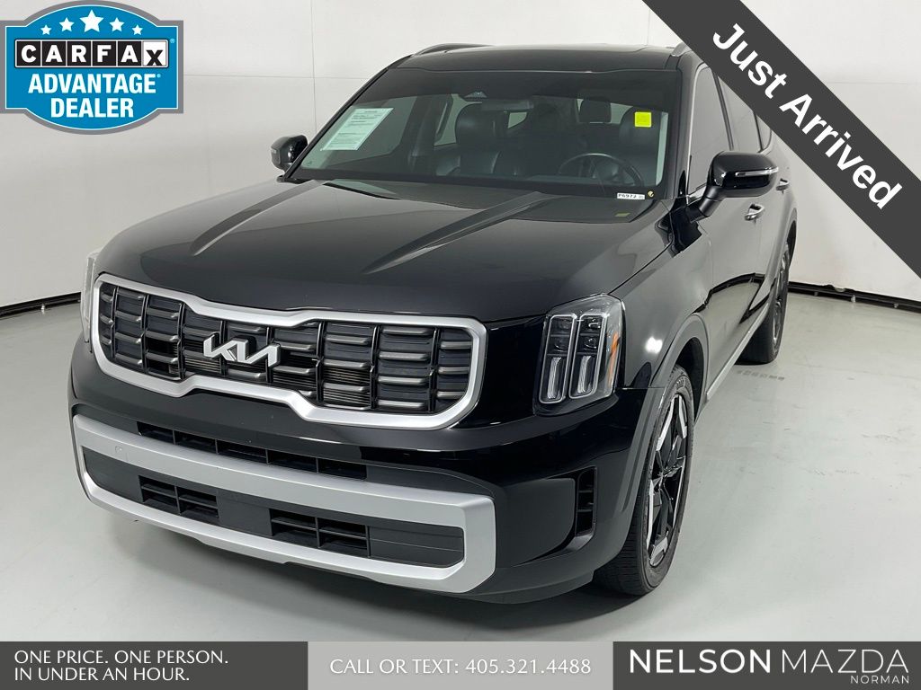Ebony Black 2024 Kia Telluride S FWD SUV / Crossover Front-Wheel Drive 8-Speed Automatic
