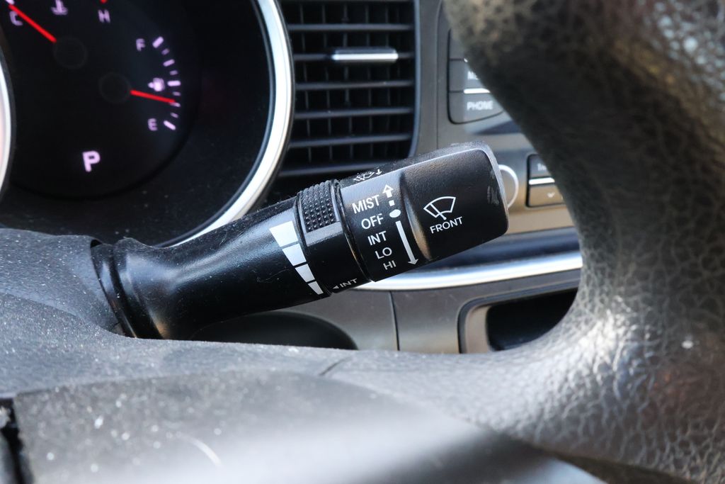 Thumbnail: 2015 Kia Optima - 21