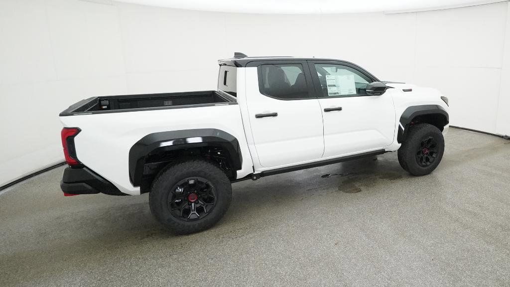 Thumbnail: 2025 Toyota Tacoma - 17