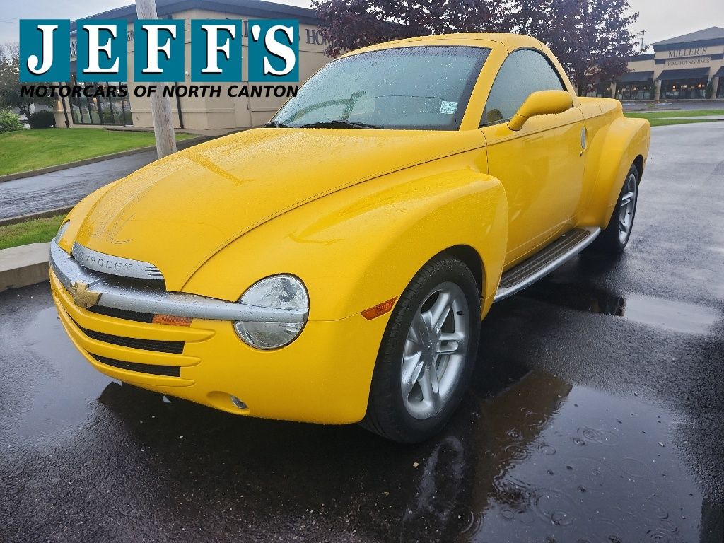2004 Chevrolet SSR LS RWD