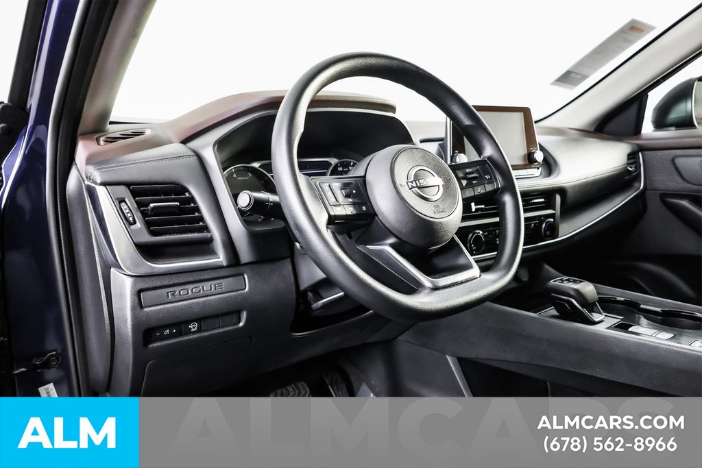 Used 2023 Blue Nissan S image 24