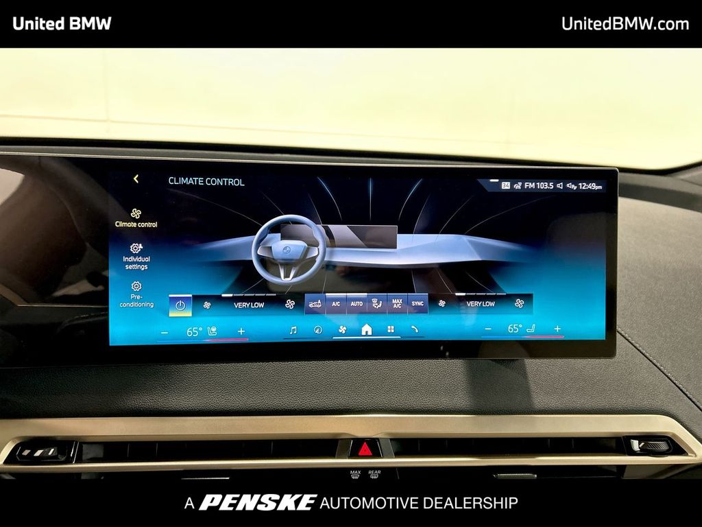 2025 BMW iX xDrive50 19
