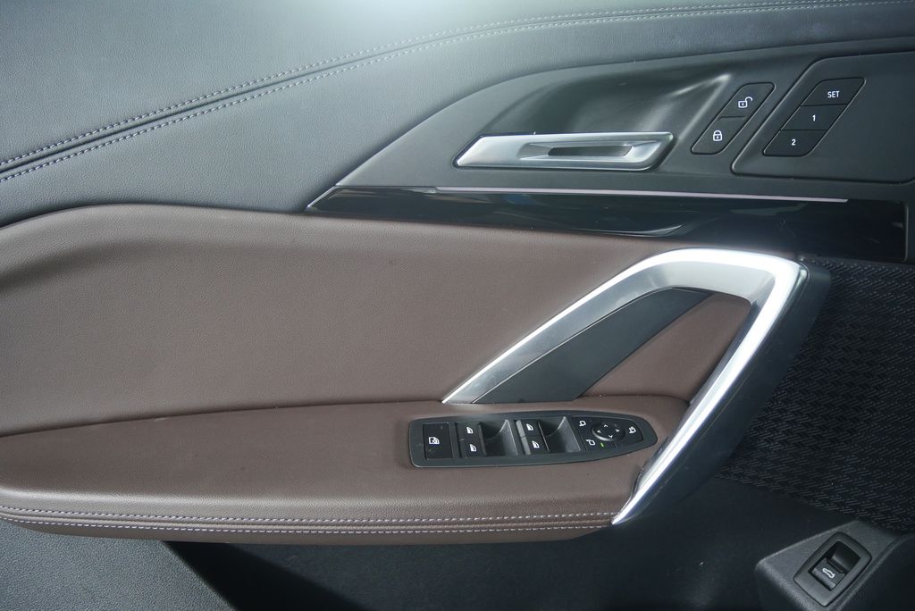 Thumbnail: 2024 BMW X1 - 9