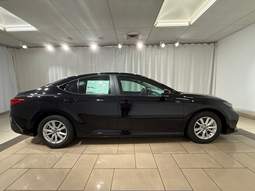 Thumbnail: 2026 Toyota Camry - 6