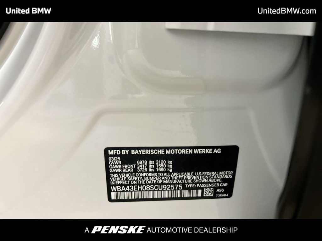 Thumbnail: 2025 BMW 7 Series - 22