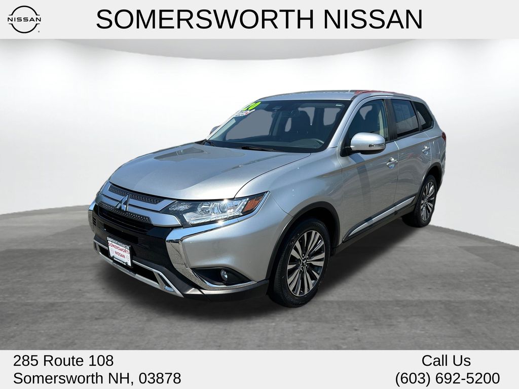 Silver 2020 Mitsubishi Outlander SUV / Crossover Continuously Variable Transmission