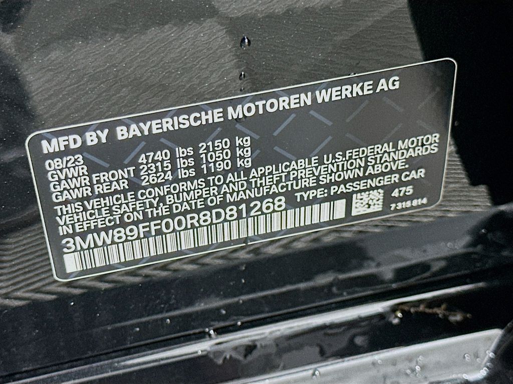 2024 BMW 3 Series 330i xDrive 32