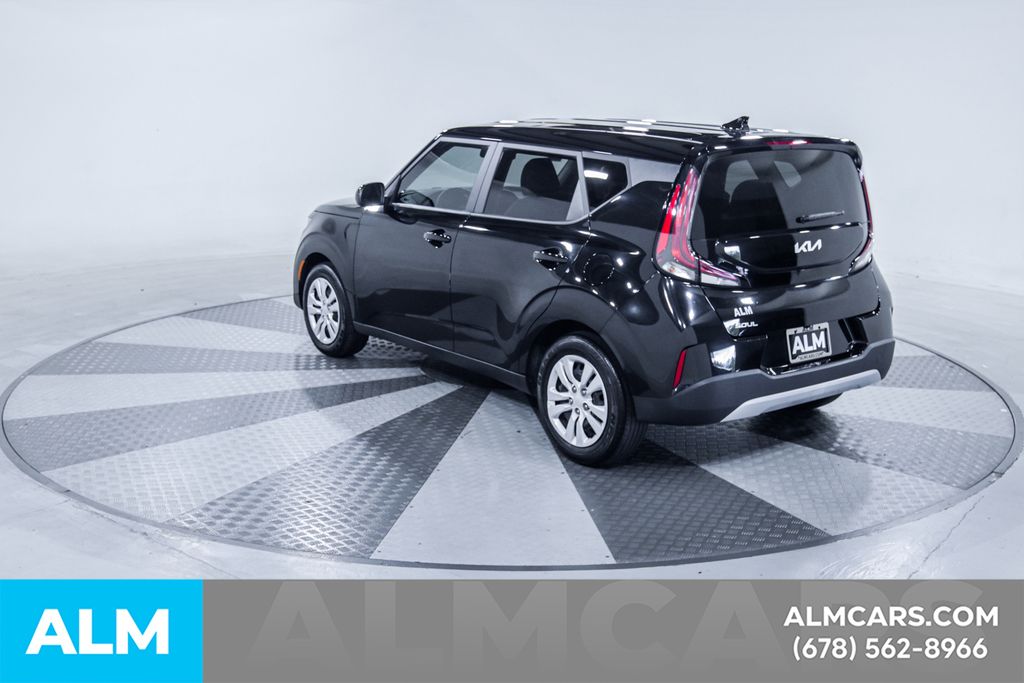 Used 2023 Black Kia LX image 16